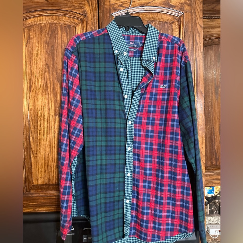 XL Vineyard Vines button down